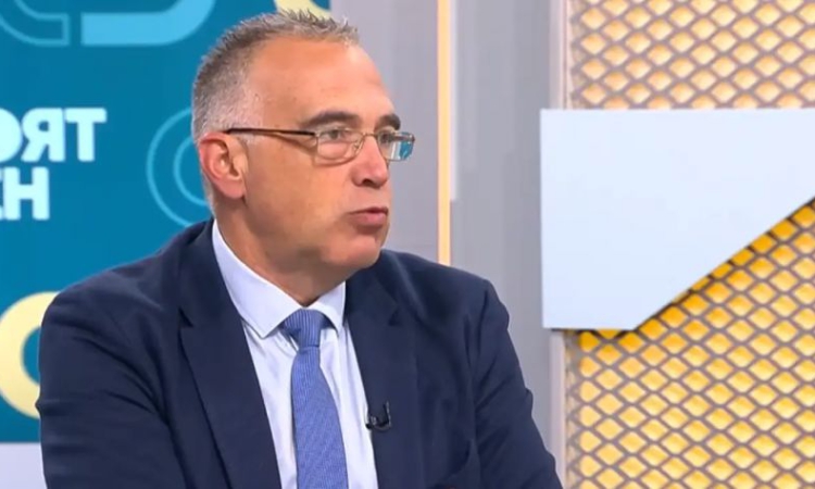 Антон Кутев: Чуйте хората. Протестите ще стават по-чести и по-големи