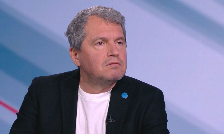 Тошко Йорданов с нова атака към ПП: Трябва да си кръгъл идиот, за да искаш точно сега вот на недоверие