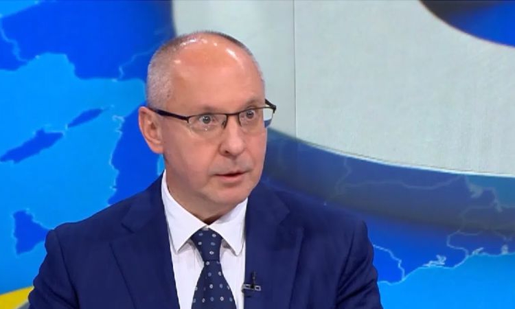 Станишев: Мит и спекулация е, че след приемането на еврото няма да може да се плаща в брой