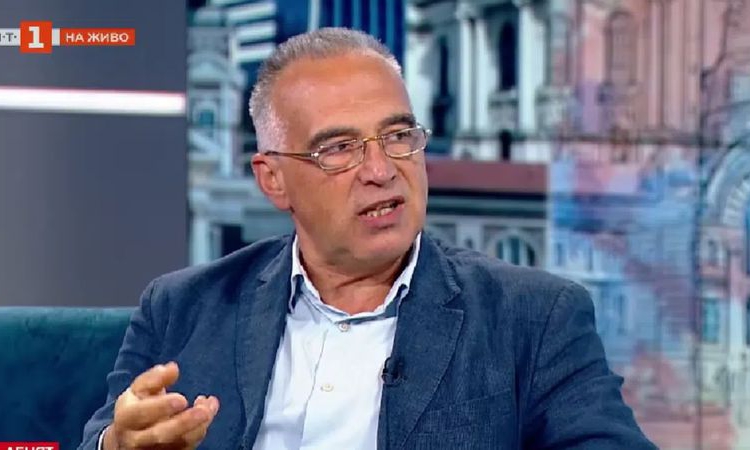 Антон Кутев: Еврото е като ваксината