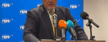Борисов: Нека си пътуват, да си хвърчат, да харчат парите на данъкоплатците - имат право и Киселова, и Радев