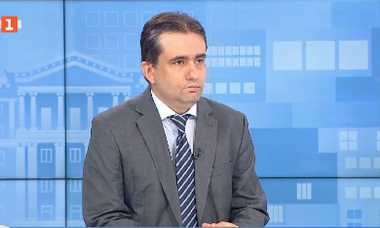 Божидар Божанов: В нашия офис черна каса няма