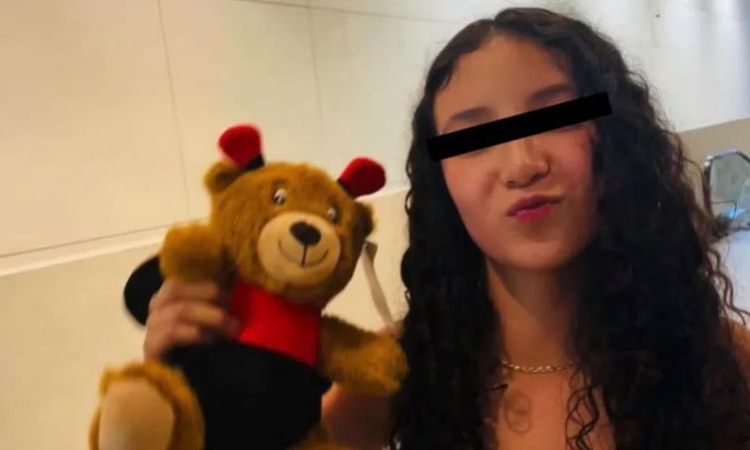 14-годишна почина след операция за уголемяване на бюста, баща ѝ: Майка ѝ също трябва да бъде разследвана