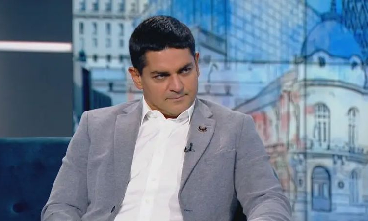 Радостин Василев: Кулинарната лакомия в политиката на Пеевски започна да дразни Борисов