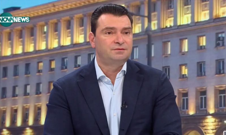 Калоян Паргов: Очакваме Радев да подкрепи Йотова, ако тя се кандидатира за президент
