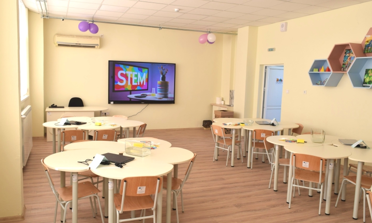 Около 55 000 ученици се явяват на Национално входно по математика