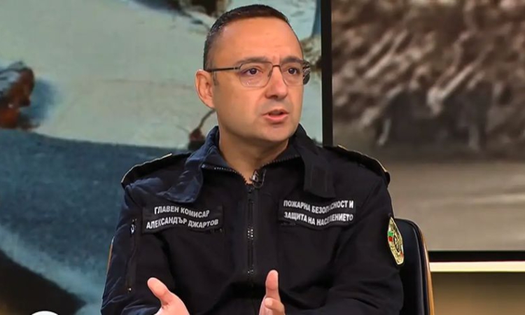Гл. комисар Джартов: Хората в &quot;Елените&quot; бяха предупредени. Но вълната дойде неочаквано за всички