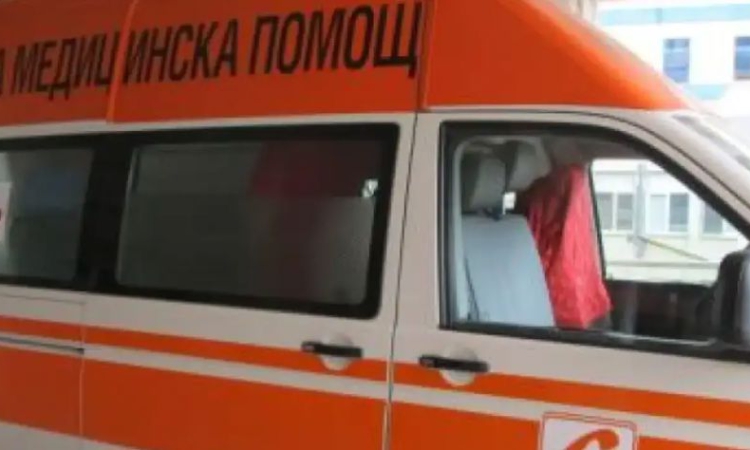 Инцидент в Златоградско: Майка и бебето ѝ са с изгаряния от вряла минерална вода