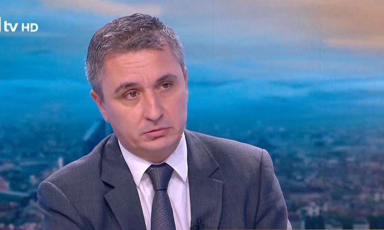 Бившият енергиен министър Александър Николов с коментар за възможната продажба на &quot;Лукойл&quot;