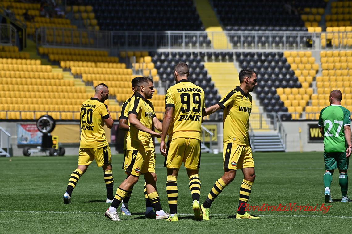 Старото ръководство на Ботев с позиция за забраната на клуба да прави трансфери