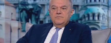 Румен Петков: Да окупираш парламента в почивен ден е като да превземеш банята в Плевен, която е затворена от 40 години