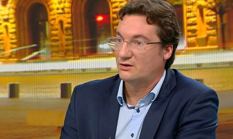 Крум Зарков реагира на твърденията, че ще бъде издигнат за президент от БСП