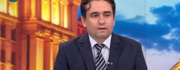Божидар Божанов: Ако имат политически инстинкт, би трябвало вкупом да напуснат потъващия кораб