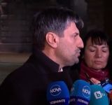 Ескалация след протеста: Маскирани запалиха контейнер и го блъснаха към полицаи