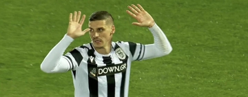 Лудогорец и ПАОК не се победиха в истински спектакъл, Десподов с гол и асистенция