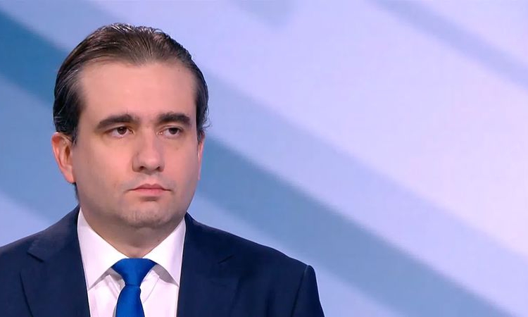 Божидар Божанов: Борисов няма как да е опозиция на собственото си правителство в оставка