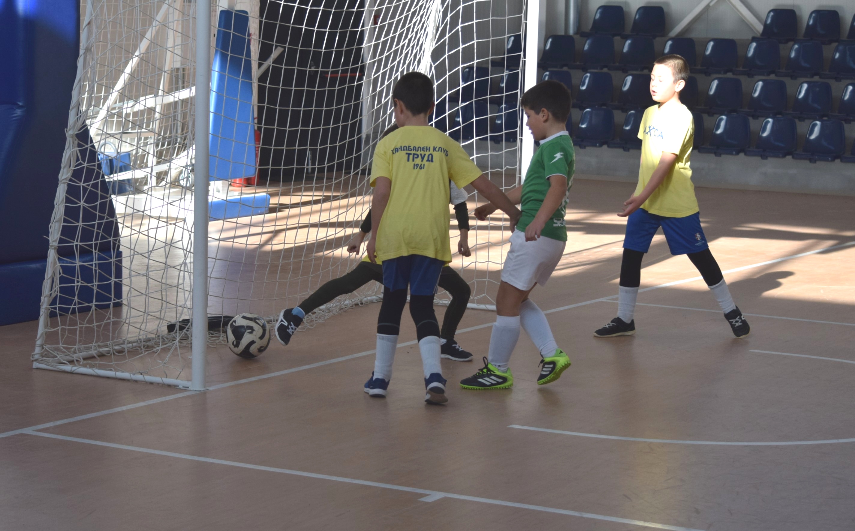 Първолаците от Скутаре триумфираха в общинския турнир в Марица