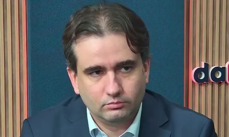 Божанов: Пеевски уволни Цънцарова от bTV! Тя застрелва с въпроси!