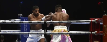 Изписаха Антъни Джошуа