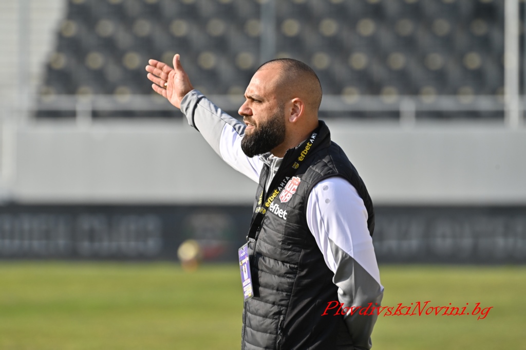 Александър Александров: Изиграхме пореден силен, но Наумов от Ботев беше перфектен