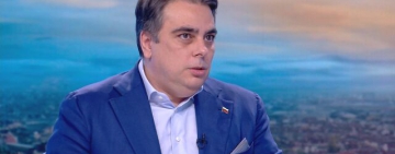 „Продължаваме Промяната“ внесе 11 законопроекта в първия ден от работата на 52-рото Народно събрание