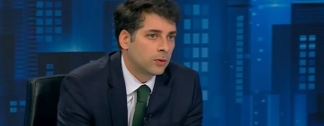 Вицепремиерът Атанас Пеканов: Потребителите трябва да разберат защо някои стоки в София са по-скъпи от тези във Виена