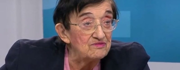 Мика Зайкова: Първо бих бръкнала в джоба на депутатите, а не на лекарите и полицаите