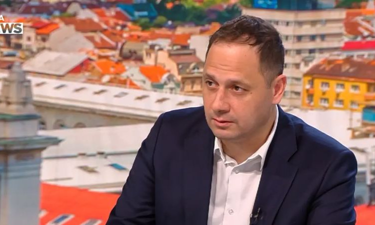 Витанов категоричен: Без дълг няма да се мине