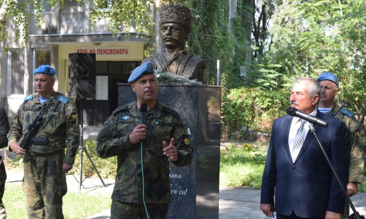 Рокади в армията: Ген. Явор Матеев вече няма да е начело на специалните сили, ще ни представя в НАТО и ЕС 