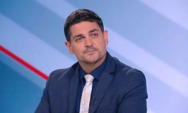 Радостин Василев: С притеснение приемаме решението за Шенген