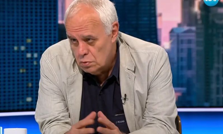 Андрей Райчев: С влизането на &quot;Величие&quot; в НС Борисов до такава степен е изнервен, че почна пак да ръмжи на Радев