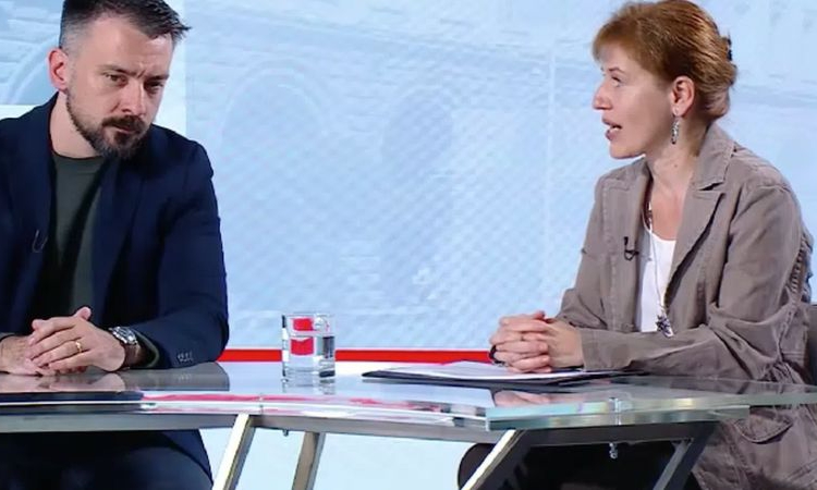 Спор в ефир: &quot;За&quot; и &quot;против&quot; предмета &quot;Добродетели и религии&quot; в училище