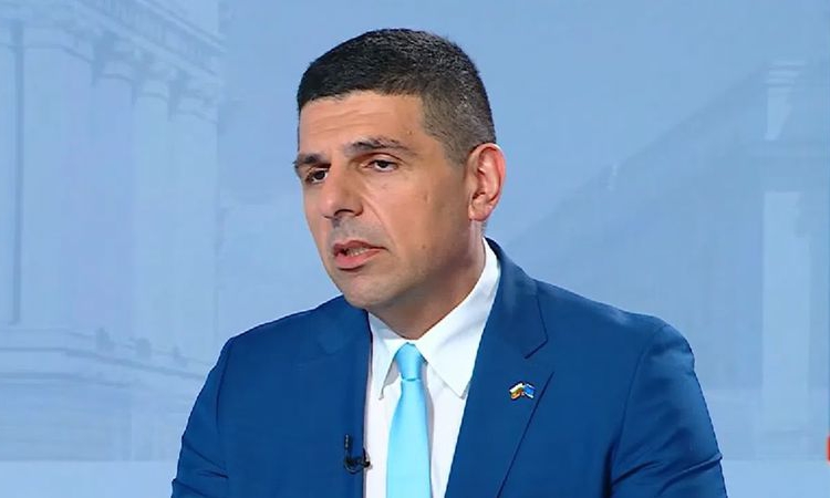 Ивайло Мирчев обясни на Борисов защо от ПП-ДБ няма да му кажат &quot;евала&quot;