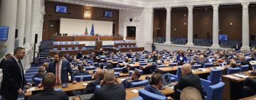 Асен Василев: Правителството на Росен Желязков е вредно за България