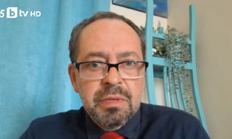 Бивш посланик в Скопие: Мицкоски дърпа лъва за опашката
