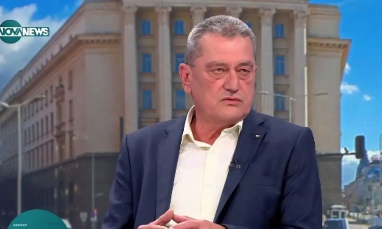100 пожара са лумнали у нас за ден