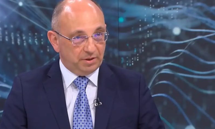 Николай Василев: Трябва да спрем с ужасяващото викане, че има инфлация, защото такава няма