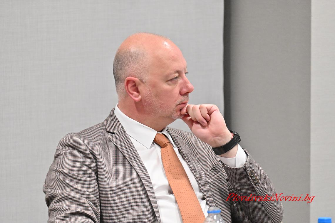 Росен Желязков: Отнасяме се сериозно към вота на недоверие