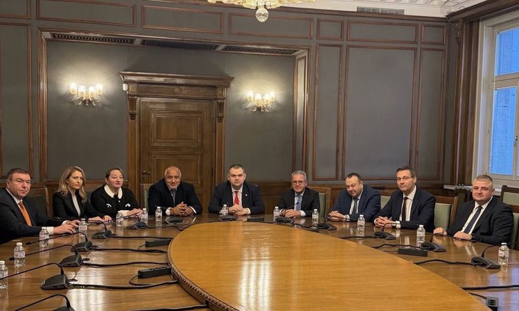 След среща с ГЕРБ: ДПС-Ново начало отказа участие в изпълнителната власт, ще продължи да подкрепя кабинета