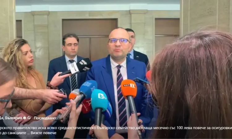 Мартин Димитров: Кабинетът действа стихийно за горивата