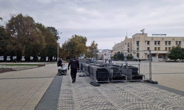 Ледената пързалка тази година ще е с 350 кв. м по-голяма