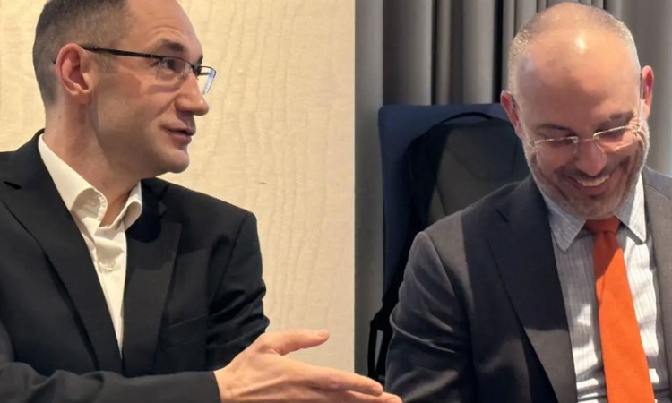 ИПИ представи алтернативен на държавния бюджет с драстични реформи и орязване на разходите