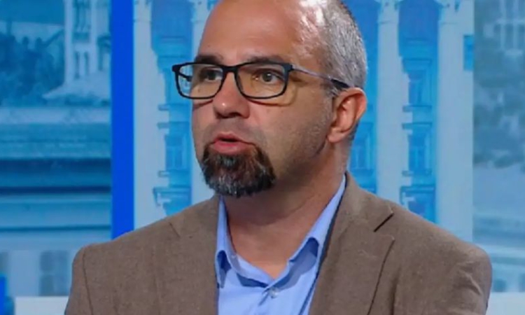 Първан Симеонов: Властта в България ще претърпи огромен негатив от начина, по който осъществява приемането на еврото