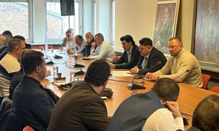 Атанас Зафиров иска от областните председатели на БСП да останат единни