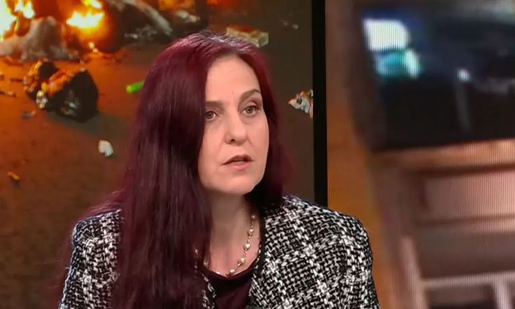 Майката на задържания при погрома след протестите Николай Алексиев: Имаме един огромен проблем - омертата, която тегне върху полицейското насилие