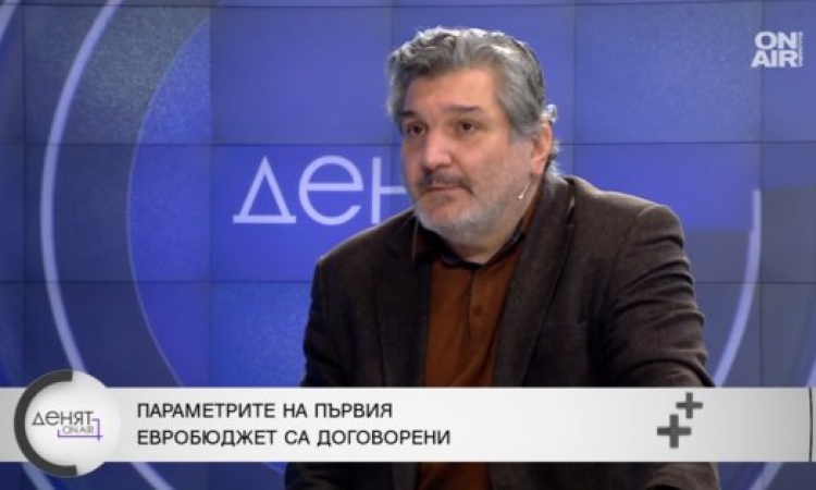 Ганев: Младите искат промяна, време е да се махнат &quot;хилядарките&quot; при пенсиониране