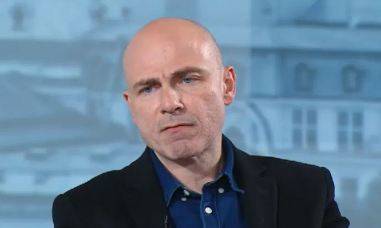 Петър Чолаков за гражданското недоволство: Номерът няма да мине само с козметиката по бюджета