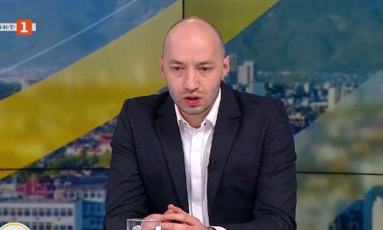 Димитър Ганев: След протестите - хоризонтът на този кабинет рязко се скъси