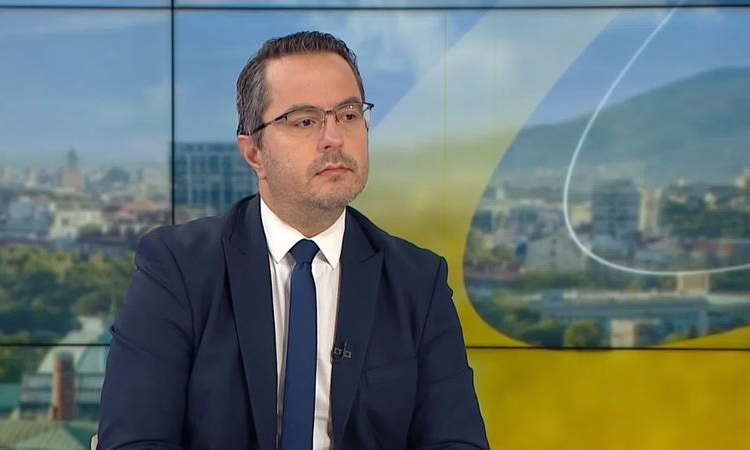 Цончо Ганев, „Възраждане“: България е без пари, а влизаме в „Клуба на богатите“