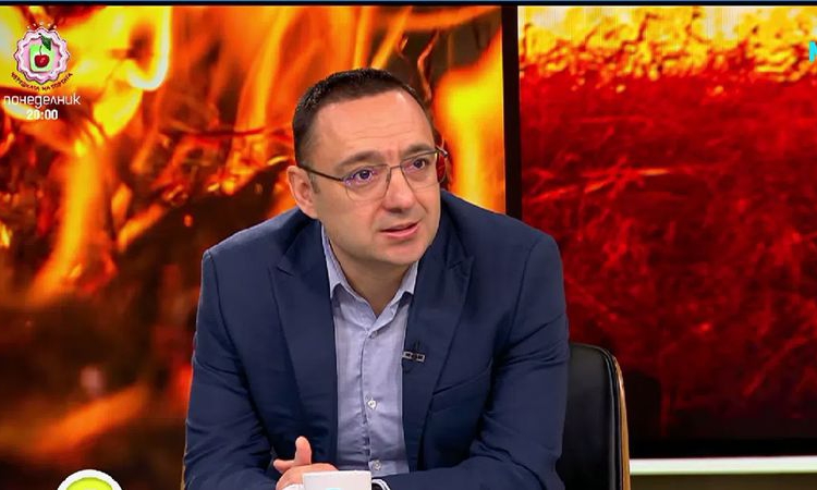 Гл. комисар Александър Джартов отчита: Двойно увеличение на пожарите в новогодишната нощ